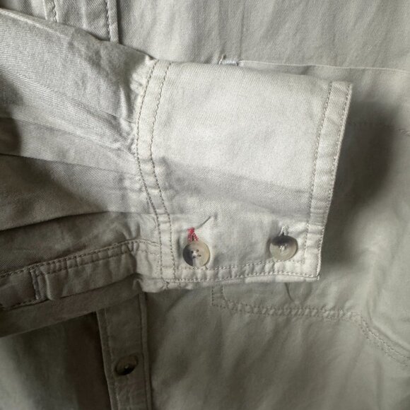 Free People We The Free Freddie Buttondown Shirt in Castle Wall Size Medium NWT - Picture 6 of 10